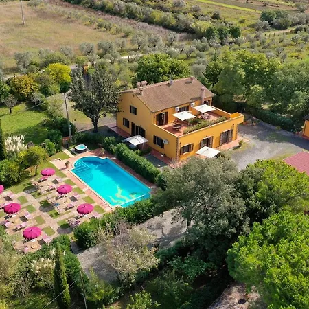 Casa La Macchia Apartment Vada